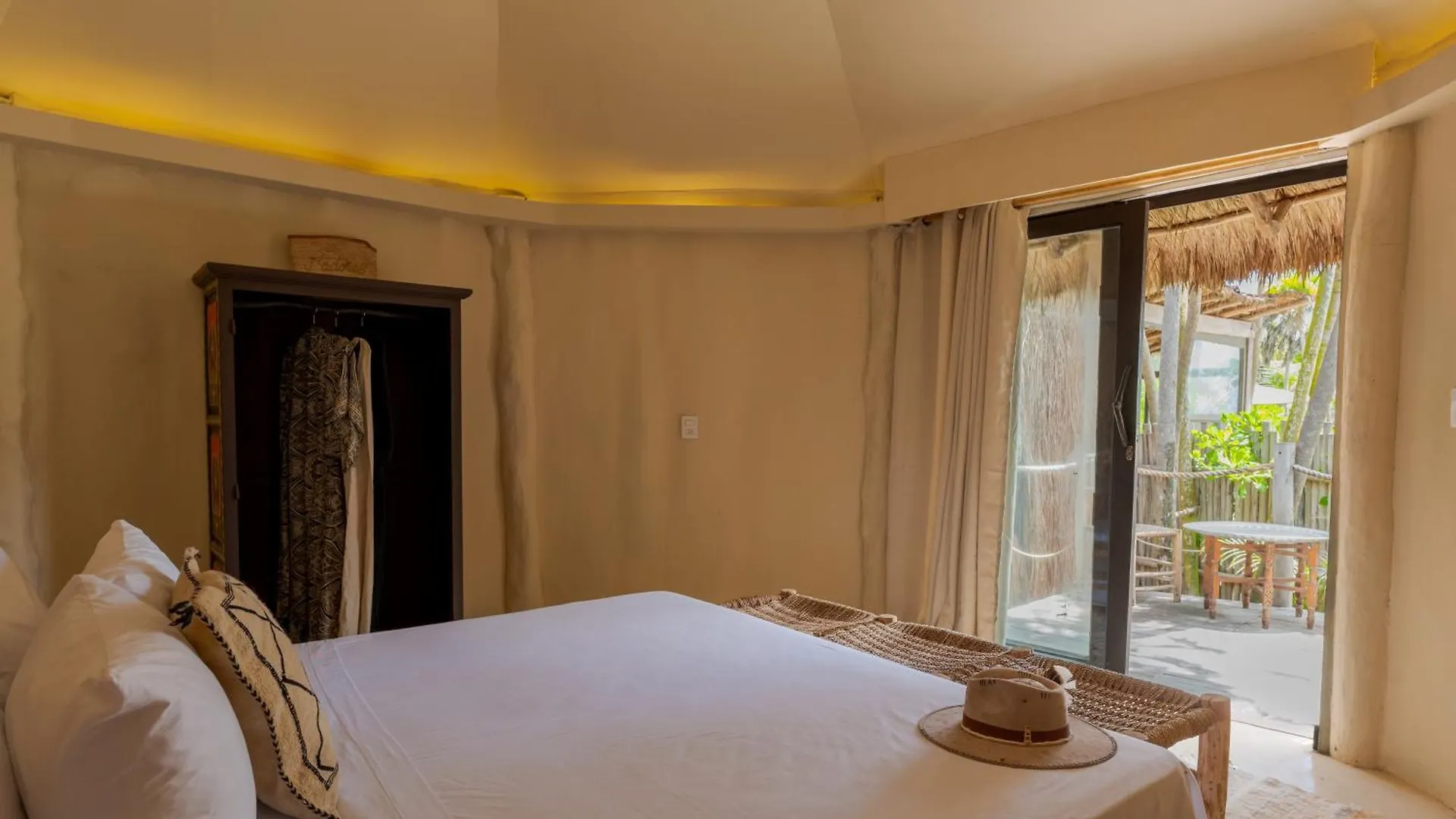 Phoenix Tulum Hotel